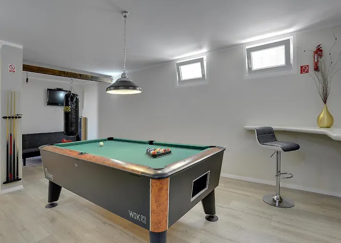 In With Private Pool